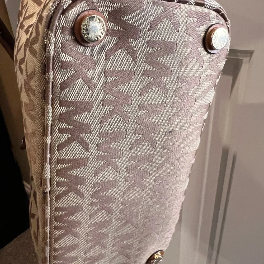 Michael Kors Tan and Brown Logo Tote - Picture 9 of 16